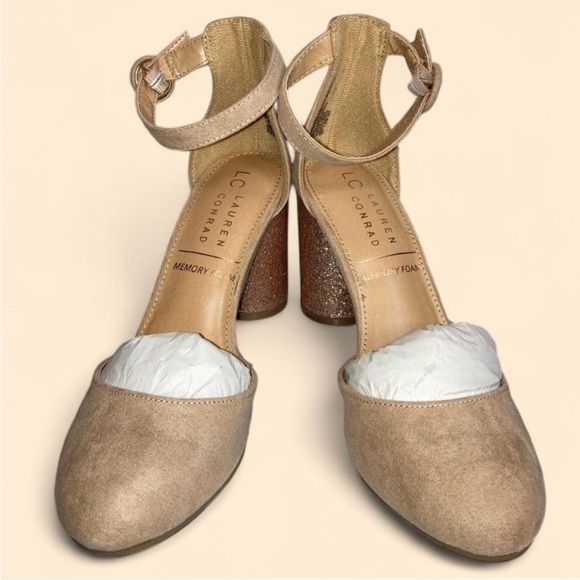 🎁NIB LC Lauren Conrad Hydrangea Heels 6 - Picture 4 of 13